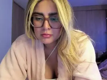 Chaturbate Live Sex Cam of liahkimi