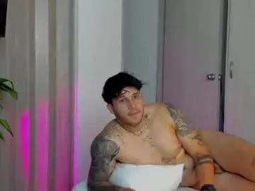 Chaturbate Live Sex Cam of im_deymon