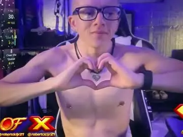 Chaturbate Nude Webcam of robertcicijr21