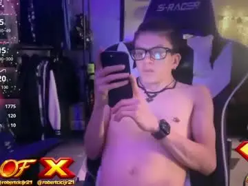 Chaturbate Adult Webcam of robertcicijr21