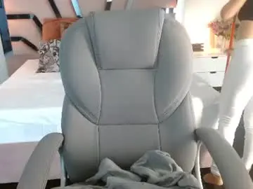 Chaturbate Best live sex cam show of cailin_reyes