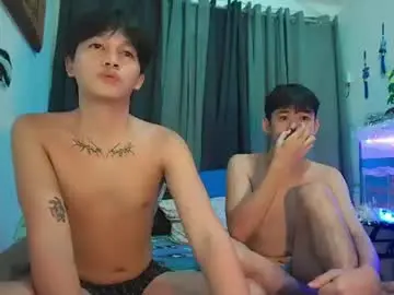 Chaturbate Live Sex of ur_younngtwinkxxx
