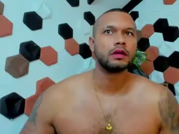 Chaturbate Adult Video Chat of charliegrifinx