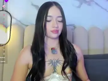 Chaturbate Live Sex of yennifer_01