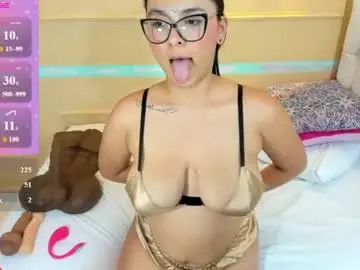 Chaturbate Best live sex cam show of zoemartins1