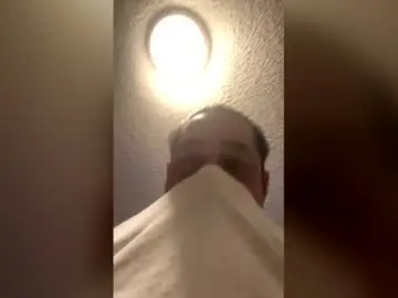 Chaturbate Free Porn Cam of brownieeeeeeeee