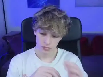 Chaturbate Adult Webcam of curly_twinkboy