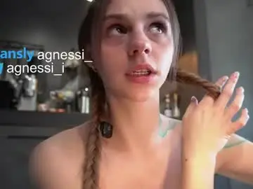 Chaturbate Free Porn Cam of agnessi_