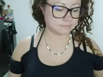 Chaturbate Live Sex Cam of curly_greeneyed