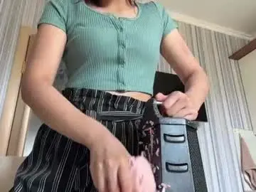 Chaturbate Free Porn Cam of tawnyamartinek