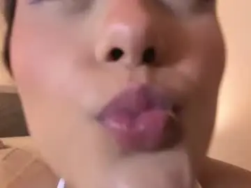 Chaturbate Adult Webcams of daddysgirrl1_