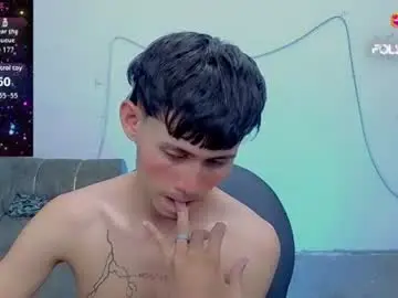 Chaturbate Live Sex Cam of tanjiro_cute