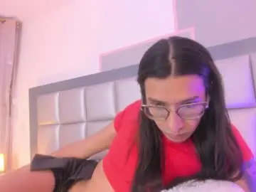 Chaturbate Free Live Porn of maddie_ray_