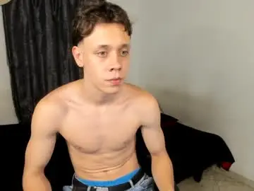 Chaturbate Free Live Porn of santiceballo
