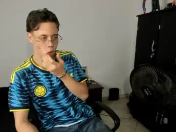 Chaturbate Live Sex of santiceballo