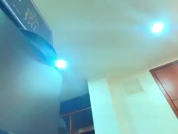 Chaturbate Live Sex Cam of melisa_garcia