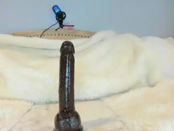 Chaturbate Live Porn of eatmygingersnapps