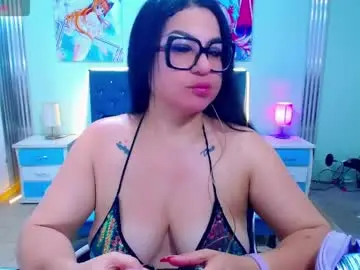 Chaturbate Live Sex Cam of _curvy_mature_