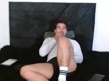 Chaturbate Free Porn Cam of ian_davis