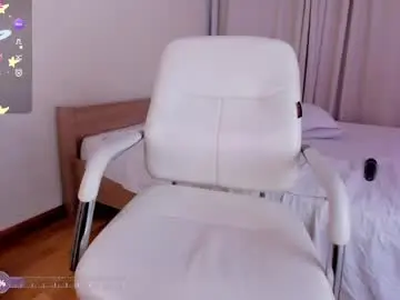 Chaturbate Live Porn of moonlight8_