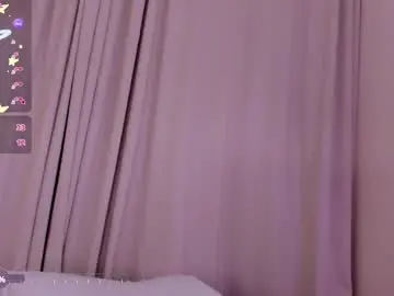 Chaturbate Live Sex Cam of moonlight8_