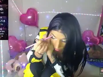 Chaturbate Live Sex Cam of ruby_ofarell21