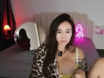 Chaturbate Adult Video Chat of asianqueen777ohmi
