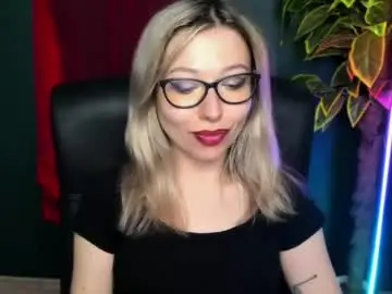 Chaturbate Sex Cam of heidi_pleasure