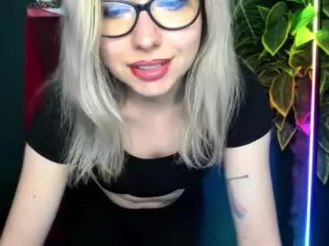 Chaturbate Best live sex cam show of heidi_pleasure