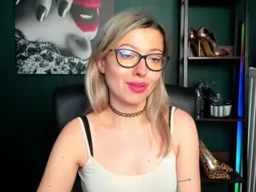 Chaturbate Free Live Porn of heidi_pleasure