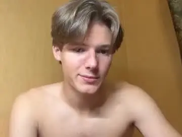 Chaturbate Free Live Porn of timytwinkboy