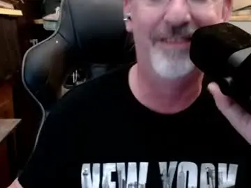 Chaturbate Nude Webcam of monty1071