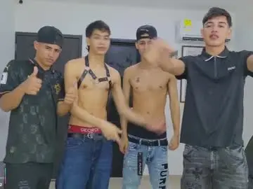 Chaturbate Sex Cam of voyeurism_guys