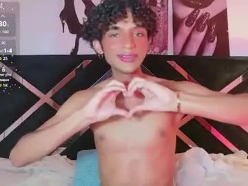 Chaturbate Free Live Porn of aiiron_m
