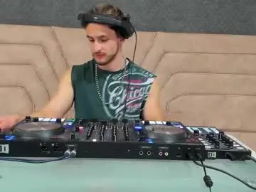 Chaturbate Adult Video Chat of axel_porn_