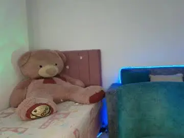 Chaturbate Live Sex Cam of danny_cam1423