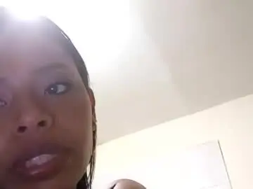 Chaturbate Live Sex Cam of yonata874277