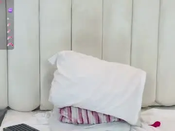 Chaturbate Live Porn of ela_ebony_