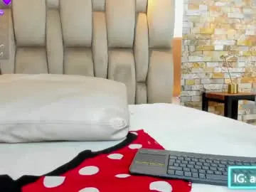 Chaturbate Watch Live Sex Cams of aria_paul