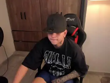 Chaturbate Free Porn Cam of jake_pons