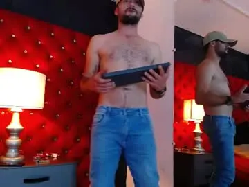 Chaturbate Free Porn Cam of erickpritz_xh