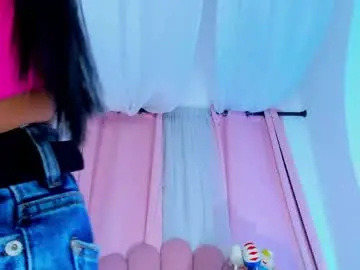 Chaturbate Best live sex cam show of nicolemadrird