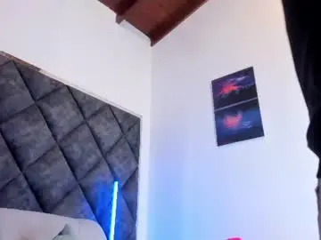 Chaturbate Watch Live Sex Cams of kroywave