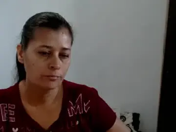 Chaturbate Adult Webcams of adriana_milf