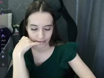 Chaturbate Live Sex Cam of aliceweiss_