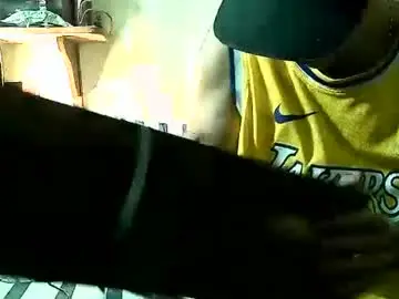 Chaturbate Sex Cam of yeisoncastellanos1999