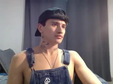Chaturbate Free Live Porn of taylor_024
