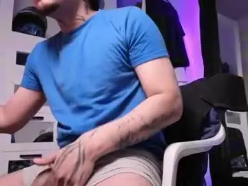 Chaturbate Live Porn of sky_wild