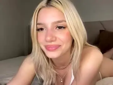 Chaturbate Adult Video Chat of skyemaeee