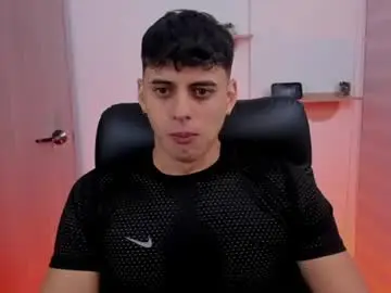 Chaturbate Best live sex cam show of markpotier